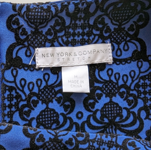 New York & company blue velvet detail dress - Picture 4 of 5